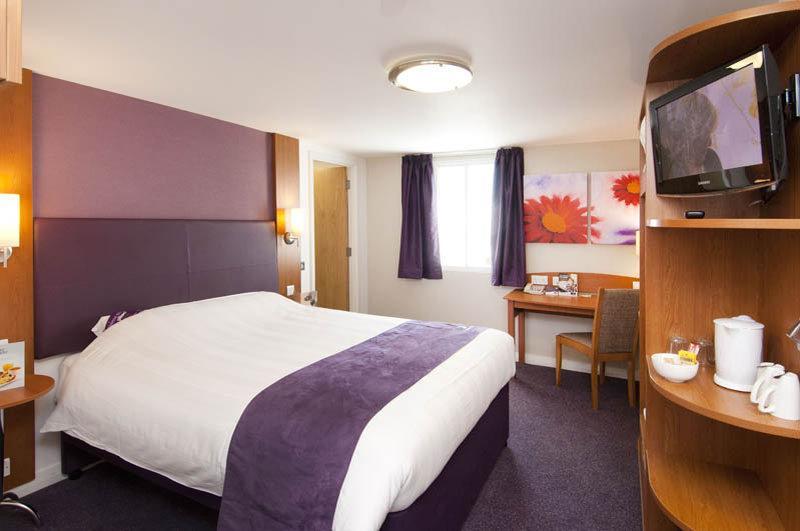 Premier Inn London Hayes, Heathrow Hayes  Esterno foto